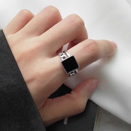 New Arrival Womens Hip-hop Punk Style Finger Rings Jewelry Resin Mold Black Square Ring Girls Cool Personality Jewellery
