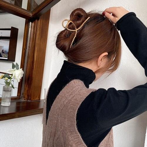 Women Wooden Color Hair Claws Fashion Cross Hair Clips Barrettes Simple Geometric Large Size Hairpins Hair Crab Hair Accessories