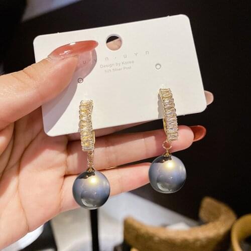2021 New Fashion Korean Oversized Grey Pearl Drop Earrings for Women Bohemian Golden Round Zircon Wedding Earrings Jewelry Gift