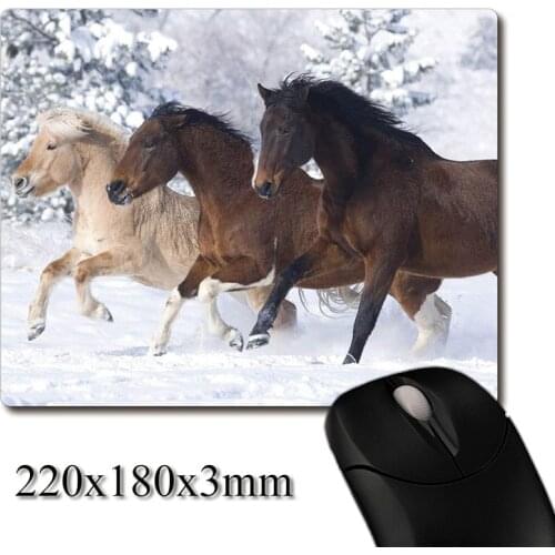 Horses running in the snow image printed Heavy weaving anti-slip rubber office mouse pad Coaster Party favor gifts 220x180x3mm