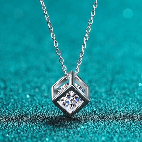 BOEYCJR 925 Silver magic box 1ct F color Moissanite VVS Engagement Elegant Wedding Pendant Necklace for Women Anniversary Gift