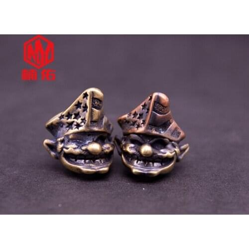 EDC Tools One-Eyed Pirate Head Paracord Brass Knife Bead Outdoor Keychain Pendant