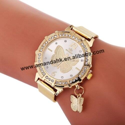 High Wholesale Lady Woman Wrist Watch Fashion Hours Women Dress Tower Bracelet Hot Sale Lady Leaf Pendant Dress Watches