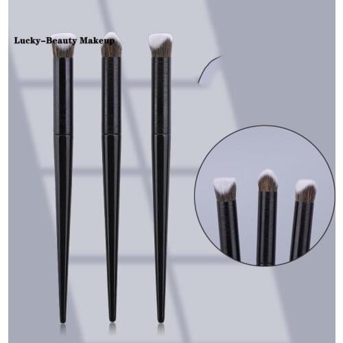 2Pcs Bevel Makeup Brush on Both Sides Two-way Concealer Brush Professional Foundation Makeup Makeup Tool for Beginners