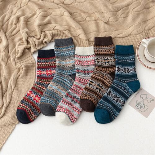 2021 New Styles Women Wool Socks Winter and Autumn Octagon Flower Warmer Cashmere Thermal Thicken Ethnic Style Women Socks