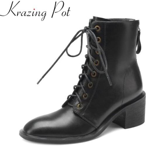 Krazing Pot new cow leather round toe thick heels fashion rivets career western boots vintage lace up keep warm ankle boots l5f2
