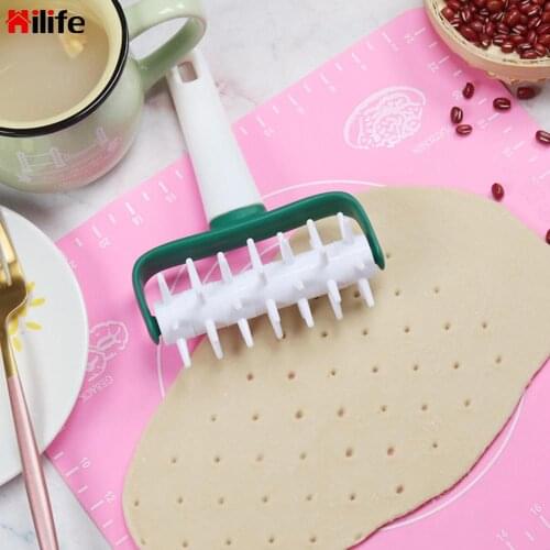 Plactic Knife Noodles Cutter Multi Function Kitchen Tool Dough Pizza Drill Pressing Machine Roller Pasta Instant Noodles Maker