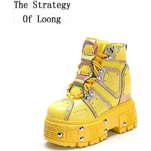 Spring Autumn Height Increasing Platform Rivet Genuine Leather Women Ankle Equestrian Boots Winter Plush Ladies Short Botas