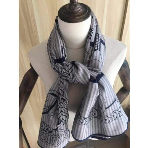2020 new arrival autumn winter classic chain design 140*140 cm animal scarf 65% cashmere 35% silk scarf wrap for women lady girl