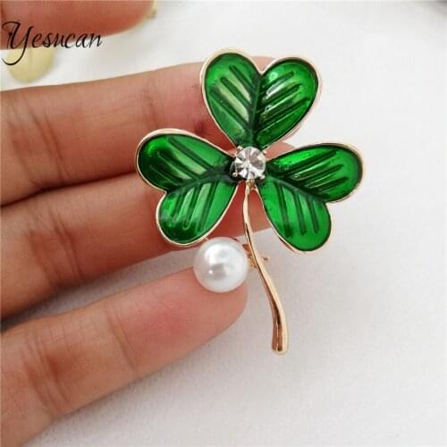 Yesucan Cute Plant Geometric Brooches Pins for Women INS Branch Imitation Pearl Coat Pins Dress Collar Pin Jewelry Bijoux Gift