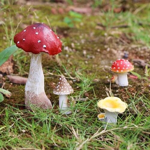 Simulation Mushroom Hamster Cage Landscaping Ornaments Golden Bear Small Animal Cage Micro Landscape Hamster Accessories