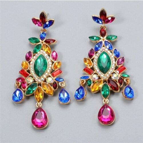 Wholesale 6 Colors Vintage Flower Shaped Earrings For Women Crystal Statement Dangle Drop Earring Handmade Jewelry Accessories