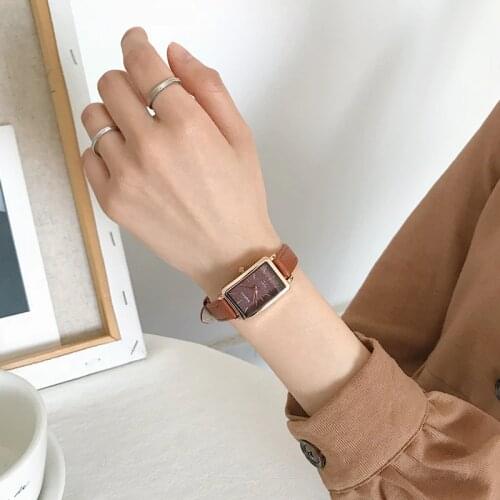 Rectangle Qualities Women Watches Fashion Simple Ladies Wristwatches Brown Vintage Leather Band Retro Female Quartz Watch Gifts