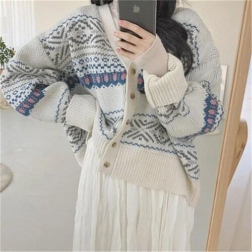 Korean Fashion Retro Jacquard Loose Small Fresh V-neck Loose Foreign Style Coat Sweater Cardigan Coat
