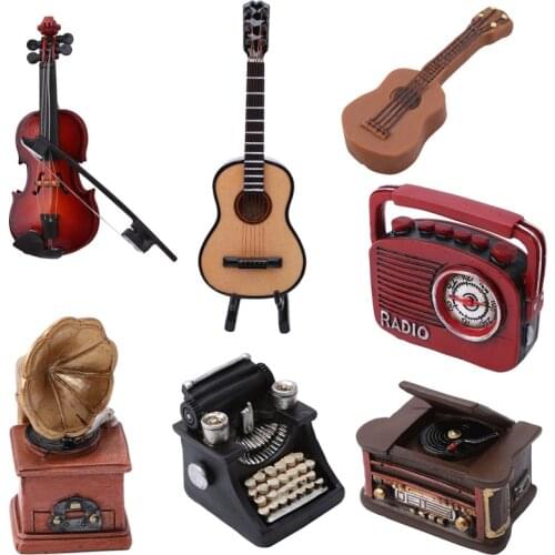 Doll Musical Instrument Wooden Guitar Model with PU Box Toys Dolls Accessories Pretend Play Furniture Toys