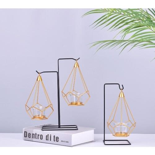 Nordic Style Candle Holders Geometric Iron Hollow Out Romantic Candlelight Dinner Props New Year Home Decor Ball Candle Holders