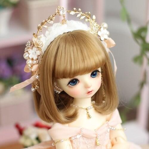BJD doll wig is suitable for 1/31/4 1/6 1/8 size straight bangs short pear flower rolls with air bangs and high temperature silk