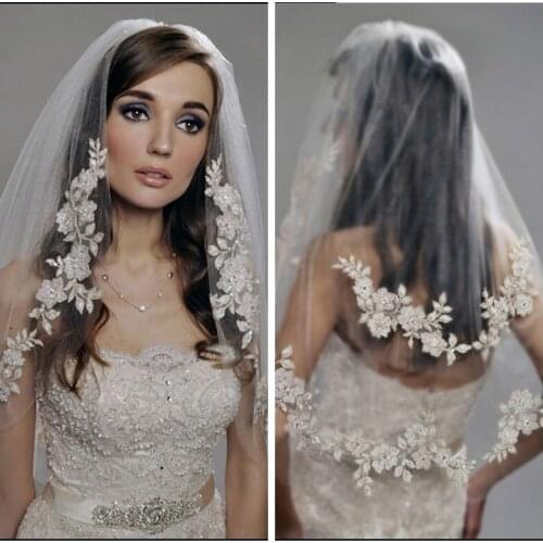 Vintage White ivory Lace Bridal Veil Short Two Layers Veil Bridal Wedding Hair Accessories With Comb New Design 2019 Gorgeous