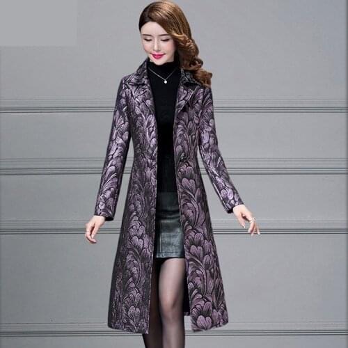 Long sleeve printing trench coats 2019 spring coat women New Large size women trench coats middle aged clothing Long coats 2083
