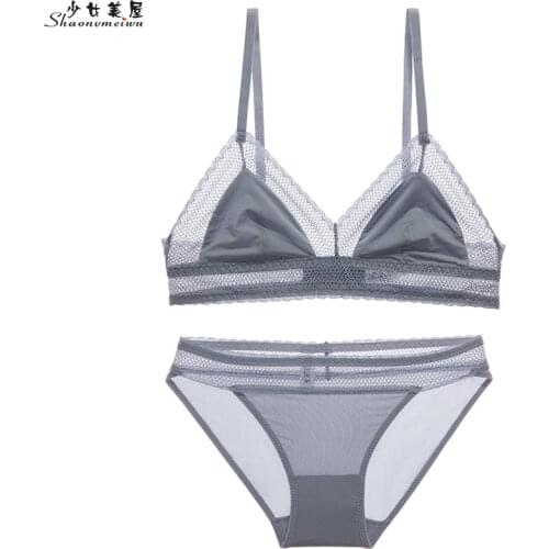 Shaonvmeiwu No sponge triangle cup ladies underwear red benmingnian bra set without steel ring ultra-thin style
