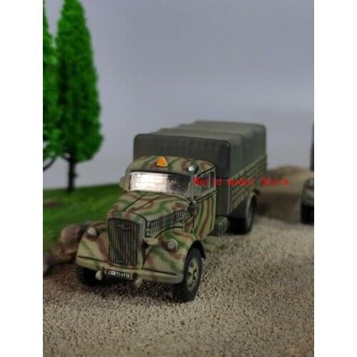 New 1/72 Scale WWII German Army Opel Truck in Stripe Camouflage Plastic Model