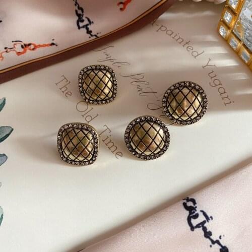 Ancient small fragrance, antique mesh retro GOLD 925 silver needle button, elegant temperament earrings and Earrings