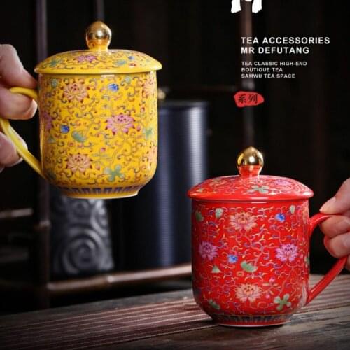 Luxury Ceramic Tea Mug Lid Creative Large Coffee Mug Christmas Hand Painted Mugs Gift Porcelain Enamel Canecas Cute Cup AC50MU