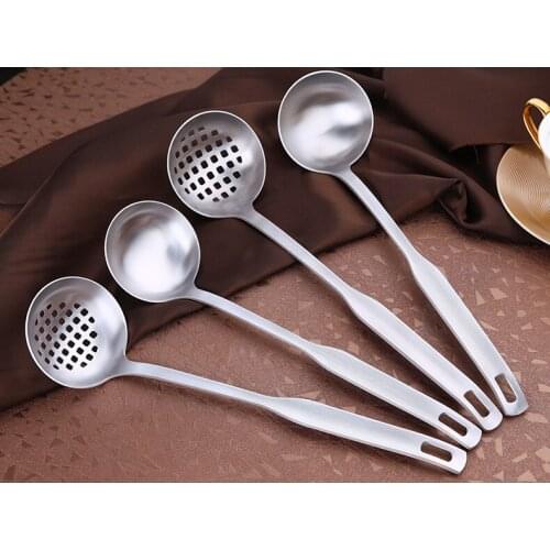 1PC Stainless Steel Spoon Colander Soup Ladle Long Handle Skimmer Spoons Strainer Filter Skimmer Kitchen Utensils Cooking PL 006