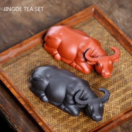 1PCS Chinese Handmade Purple Clay Tea Pet Zodiac Cattle Ornaments Desktop Tea Figurine Craft Boutique Tea Decoration Accessories