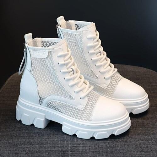 2021 Summer New Boots Childrens Sandals Breathable Mesh Short Boots Thick-Soled Hollow Inner Heightening Martin Boots