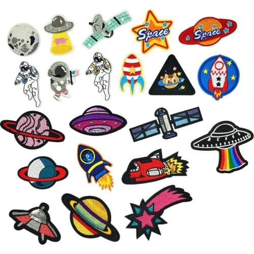 PGY 1 pcs UFO Astral Planet Parches Embroidered Iron On Patches For Clothing DIY Stripes Clothes Alien Sticker Space Appliques