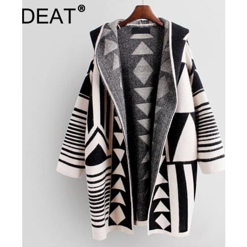 DEAT Women Knit Coat Geometric Print Hooded Long Sleeve Casual Style Loose Thick Cardigan Jacket 2021 New Autumn Fashion 15JK384