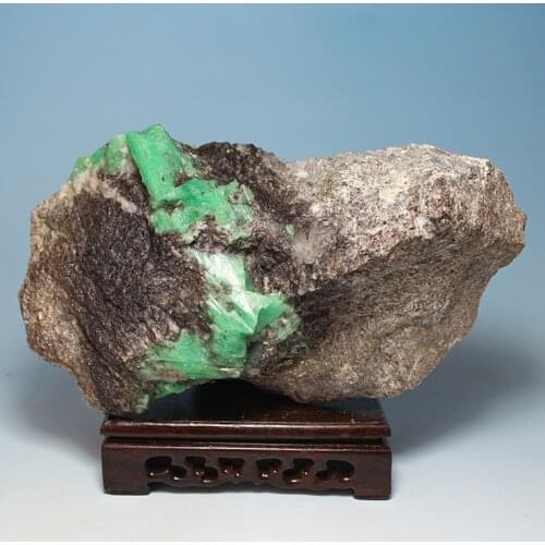 Ultra-fine mineral crystals emerald green natural rough stones mark LuoShi collectibles ore samples without optimization