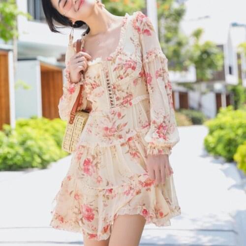 2020 new summer flare sleeves flower printed V-neck ruffles high waist Mini length beach vacation dress female U376