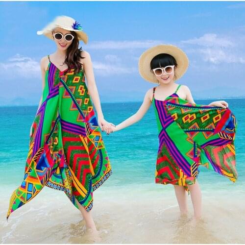 Mother Daughter Dresses 2020 Pattern Maxi Dress Family Matching Clothes Uneven Hem Slip Dress Summer Long Sundress for Beach