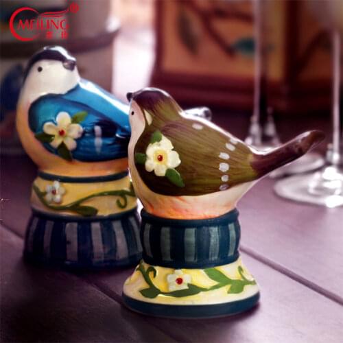 Handpainted Bird Holder Dispenser for Toothpicks Ceramic Decorative Home Kitchen Utensils Organizer Dining Table Storage Box Art