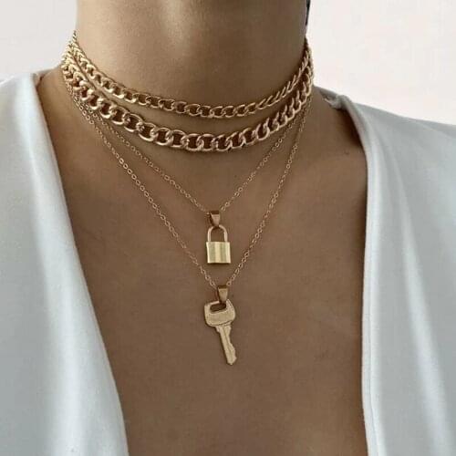 Trendy New Multilayer Thick Chain Necklace Pendant Women Personality Punk Lock Key Short Chokers Necklaces Party Jewelry