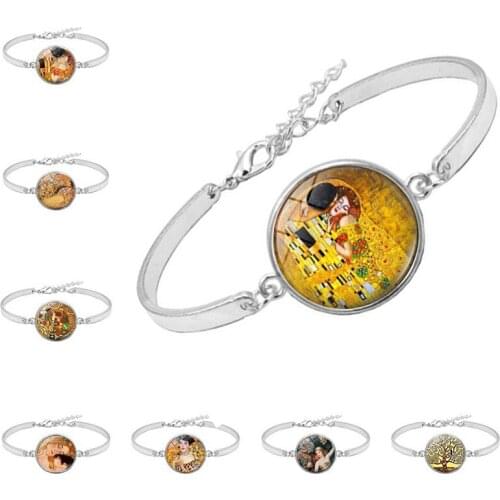 Charm Gustav Klimt The Kiss Art Bracelet Glass Cabochon Jewelry Art Oil Painting Bangle Women Mother Days Gifts Vintage Jewelry