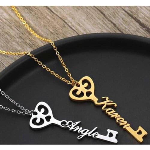 Mumuxing Personalized Custom Key-Like Name Necklace With Heart-Shaped Pattern Stainless Steel Pendant Necklace Creative Gift