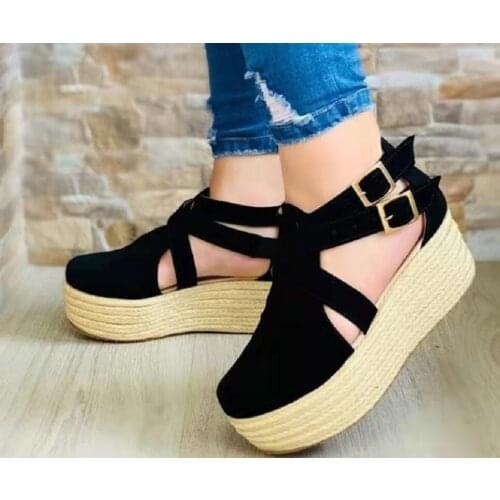 2021 womens summer plus-size platform sandals Europe and The United States round head side empty strap buckle muffin with sanda