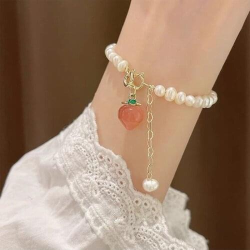 Graceful Elegant Irregular Natural Freshwater Pearls Gold Plated Chain Peach Pendant Bracelet Korean Fashion Statement Jewelry