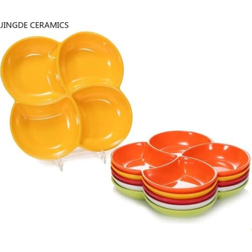 Creativity Solid Color Four Grid Plastic Plate Dish Commercial Trays BBQ Dip Dish Serving Tray Dessert Dishes Kitchen Tableware