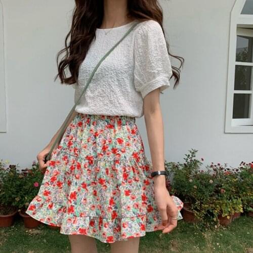 Summer Two-piece Set for Women 2020 Round Neck Solid Color Fashion Short-sleeved T-shirt + Floral Skirt Female Suit