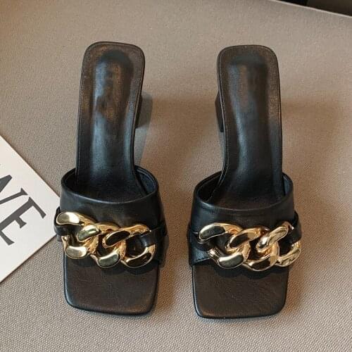 2021 New Brand Women Slipper Summer Outdoor Sandal Square High Heel Slip On Flip Flop Elegant Women Slides Sandal