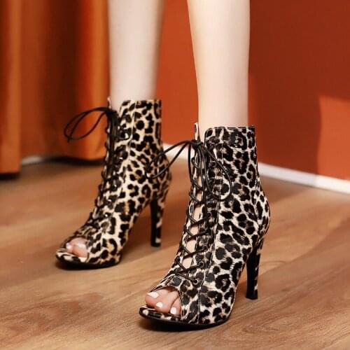 Gi.Amagi Women's Stiletto Heels