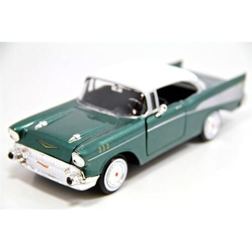 Motormax 1:24 1957 Chevy Bel Air-Green Model Car
