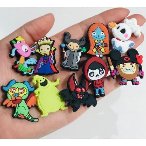 Wholesale 100PCS Mix Bat Monster PVC Craft Flat Back DIY Handbags Shoes Charms Embellishments Scrapbook Jewelry