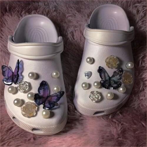 Luxury Croc Charms Elegant Croc Charms Designer Pearl Bundle Shoe Charms Vintage Shoe Decoration Women Shoe Accessories