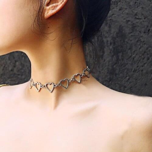 Hollow Heart Shape Necklace Girls Stainless Steel Collar Punk Choker Sweet Love Heart Choker Necklace Girlfriend Gift Jewelry