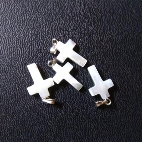 18x13mm Cross Shape Natural Shell Pendants 50pcs/lot For DIY